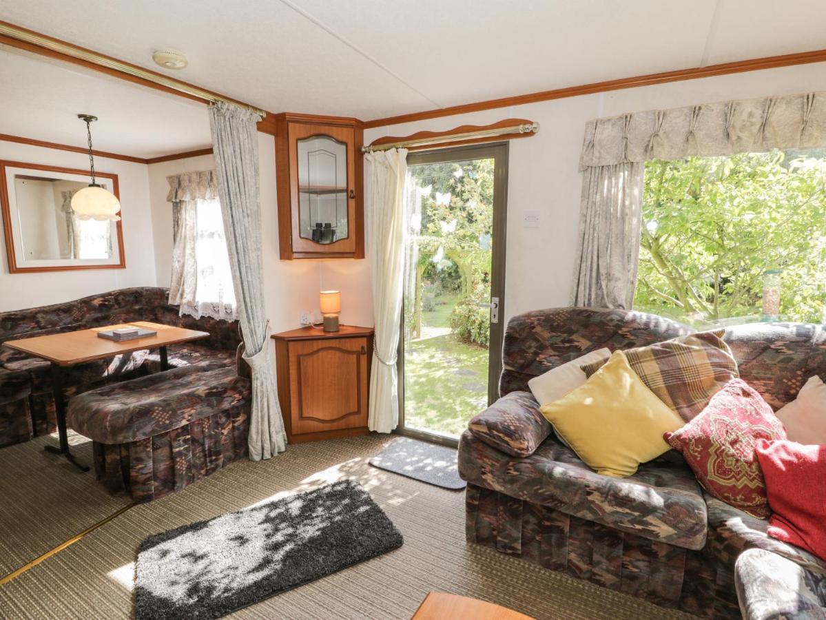 Fron Dderw Caravan Holyhead Buitenkant foto